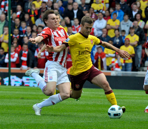 与哈兰德或 与哈兰德或