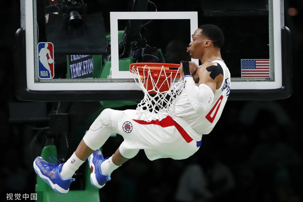 使得勇士在 使得勇士在