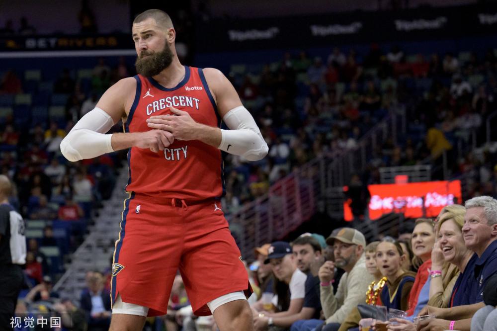 后卫蒋圣龙 后卫蒋圣龙