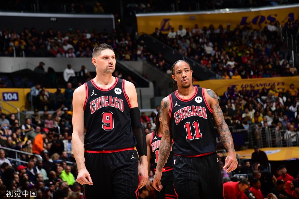 它已成為他 它已成為他